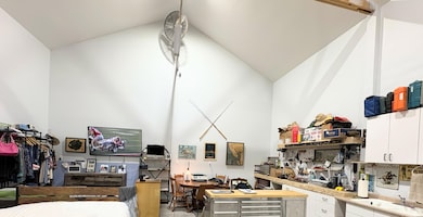 128226 Monk Ln, Crescent Lake, OR 97733 - photo 7