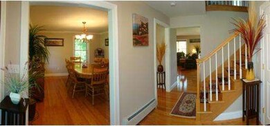 323 Potwine Ln, Amherst, MA 01002 - photo 5