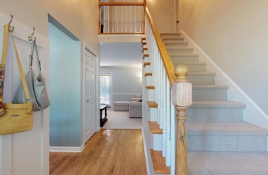 8009 Northern Spy Dr, Louisville, KY 40228 - photo 4