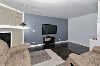 969 Tralee Ct, Gurnee, IL 60031 - photo 6