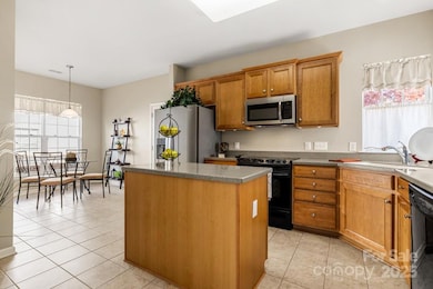 16291 Raven Crest Dr, Fort Mill, SC 29707 - photo 5