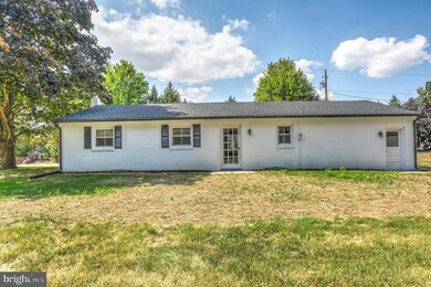 31 Farmland Rd, Leola, PA 17540 - photo 6