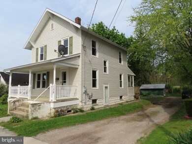 139 Boyer St, Littlestown, PA 17340 - photo 2