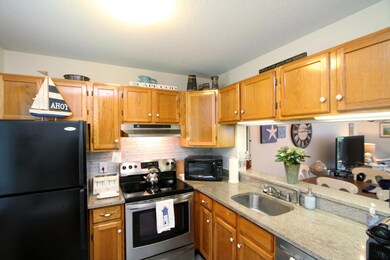 6 Mclellan Way, Vineyard Haven, MA 02568 - photo 3