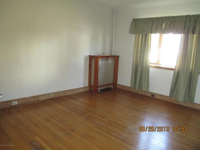 2030 Margaret Ave, Scranton, PA 18508 - photo 2