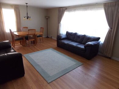 736 Manchester Ave, Westchester, IL 60154 - photo 4