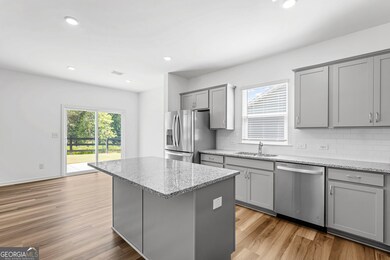 3119 Whitman Ct SE, Gainesville, GA 30507 - photo 3