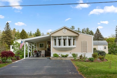 37 Lorna St, Hollis, NH 03049 - photo 3