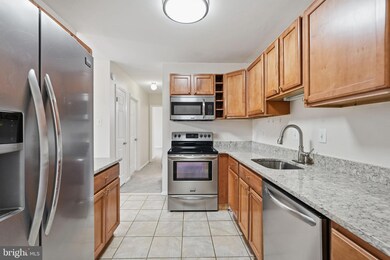6230 Edsall Rd unit 403, Alexandria, VA 22312 - photo 3