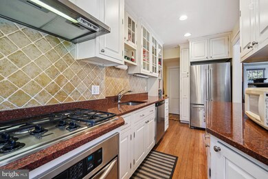 1737 34th St NW, Washington, DC 20007 - photo 7