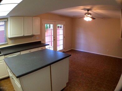 Fairmount - Kitchen & Dining