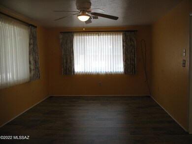 5399 Circle Z Living Room