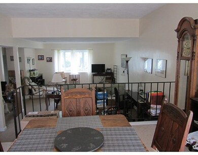 5 Sutton Place unit 5, Swampscott, MA 01907 - photo 2