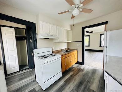 78 Garden St unit B, Poughkeepsie, NY 12601 - photo 6