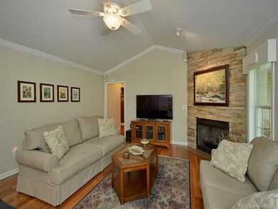 37 Fiver Ln, Hendersonville, NC 28792 - photo 4