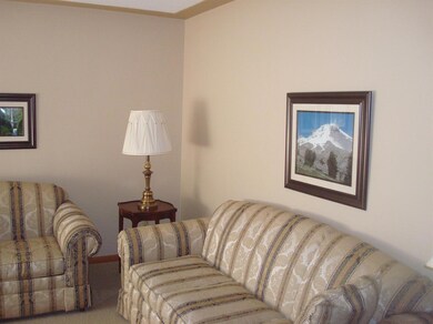 8938 Pettit Dr, Highland, IN 46322 - photo 7