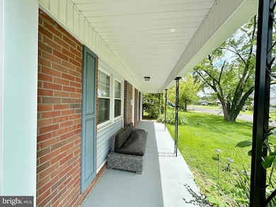 23 Eastgate Ln, Willingboro, NJ 08046 - photo 2