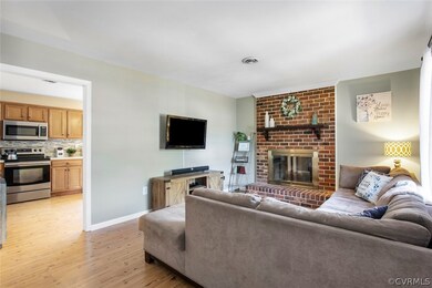 5607 Sara Kay Dr, North Chesterfield, VA 23237 - photo 4