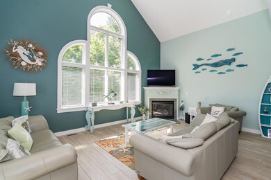 E2 Beach Plum Ln unit E, Buzzards Bay, MA 02532 - photo 4