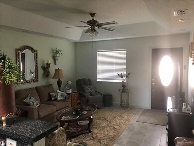 817 Santa Anna Dr, Alamo, TX 78516 - photo 5