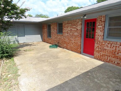 1220 1220 Powers Dr, Tyler, TX 75707 - photo 2