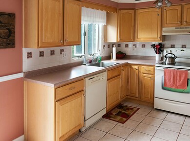 Kitchen With Tile Flooring