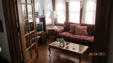 301 Pleasant St, Elkhart, IN 46514 - photo 7