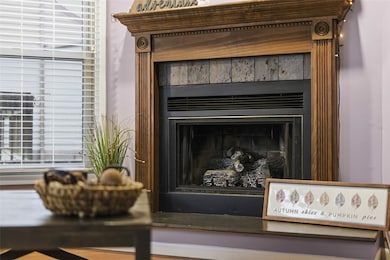 220 Spring Run Dr unit 220, Monroeville, PA 15146 - photo 3