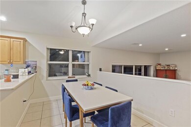 11155 NW 67th St, Doral, FL 33178 - photo 6