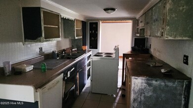 6533 Caratoke Hwy, Grandy, NC 27939 - photo 5