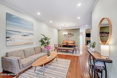 03-Living Room