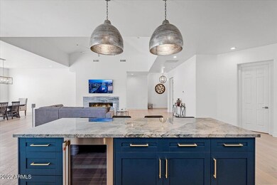 10-Kitchen