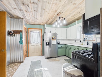 201 S 1st St, Northboro, IA 51647 - photo 4