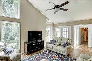 2409 Shelia Dr, Greensboro, NC 27406 - photo 7