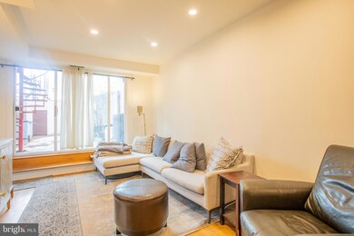 1752 Euclid St NW unit A, Washington, DC 20009 - photo 4