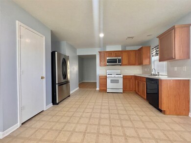 10855 Tallow Briar, Houston, TX 77075 - photo 7