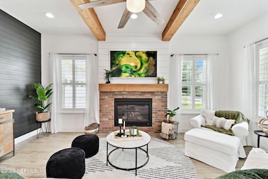 Family Room_3