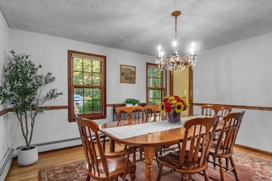 11 Hickory Ln, Walpole, MA 02081 - photo 5