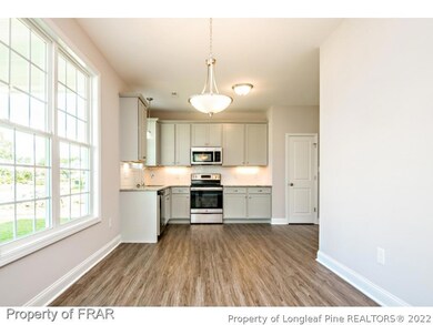 548 Forsythe St, Fayetteville, NC 28304 - photo 6