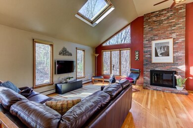 1 Castle Hill Rd, Hopkinton, MA 01748 - photo 5