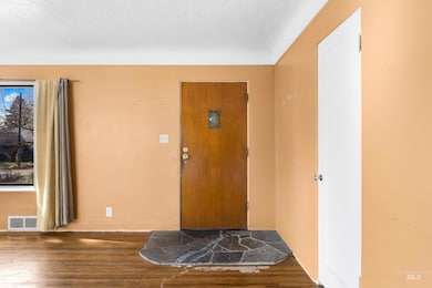 1502 N 5th St, Boise, ID 83702 - photo 5