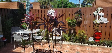 11910 SW 11th Ct, Davie, FL 33325 - photo 4