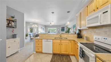 Lots of cabinets and counter space!