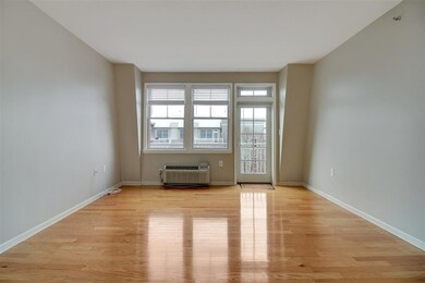 4 Constellation Place unit 402, Jersey City, NJ 07305 - photo 4