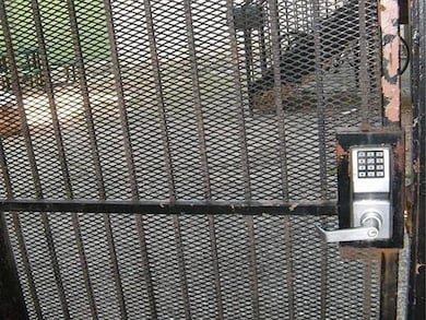 2802 Nueces St unit 211, Austin, TX 78705 - photo 6