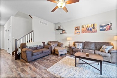 2845 No Oaks Ridge, Fitchburg, WI 53711 - photo 4