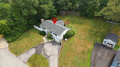 23 Bartlett St, Allenstown, NH 03275 - photo 4