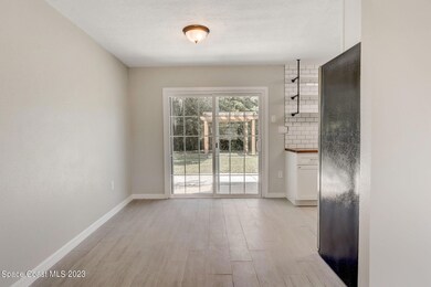 11-web-or-mls-N Palm Dr-009