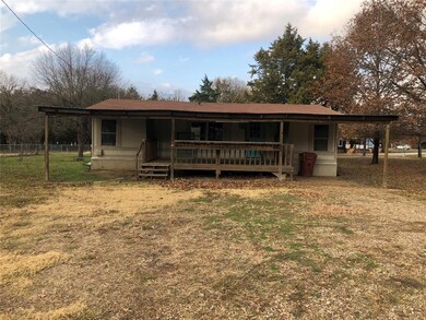2806 Rec Road 3, Bonham, TX 75418 - photo 2