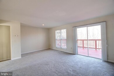 1878 Murdock Ct, Frederick, MD 21702 - photo 6